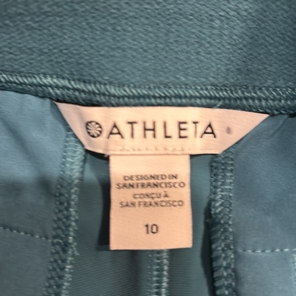 **NWT** Athleta Cosmic Bermuda Shorts - Picture 7 of 8